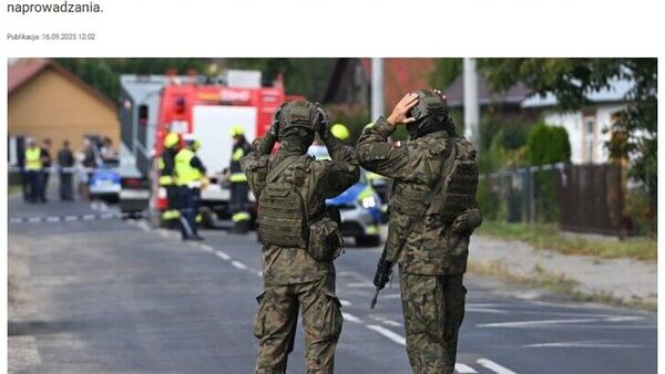 В польских Вырыках в жилой дом угодила ракета, выпущенная польским истребителем F-16 - Sputnik Молдова
