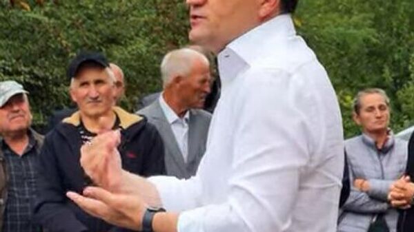 Магические пассы и обещания, что все проблемы рассосутся - Sputnik Молдова