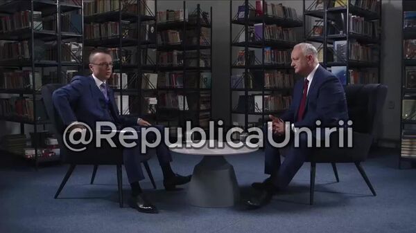 Igor Dodon și Gheorghe Gonța discută despre percheziții și bani ilegali în campanie - Sputnik Moldova