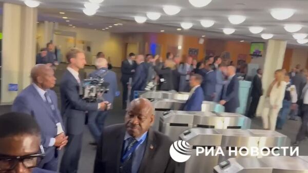 Imagini noi cu „fuga” în masă din sala de ședințe a Adunării Generale a ONU după discursul lui Trump - Sputnik Moldova