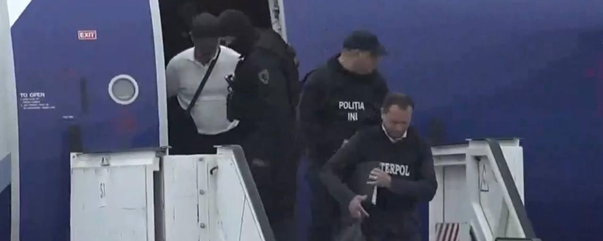 Плахотнюка увезли в ПУ №13 - Sputnik Молдова, 1920, 25.09.2025