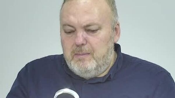 “Гагаузы массово выйдут на выборы и из принципа проголосуют против ОПГ PAS”, — Владимир Букарский, политолог - Sputnik Молдова