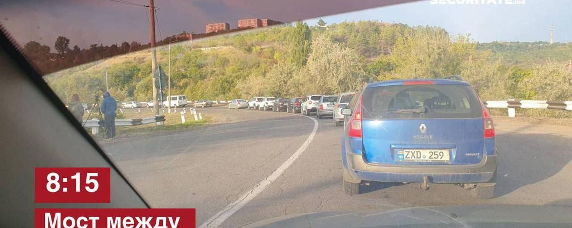 На мосту, соединяющем Рыбницу и Резину, скопились очереди: участок перекрыт для ремонта - Sputnik Молдова, 1920, 28.09.2025