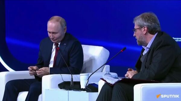 — Владимир Владимирович, зачем вы в Данию столько дронов посылаете? - Sputnik Молдова