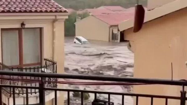 Inundație la stațiunile de la Marea Neagră din Bulgaria, în urma ploilor torențiale - Sputnik Moldova