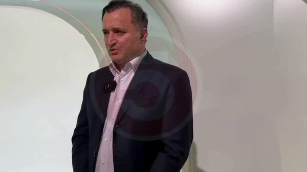 Vlad Filat, care îl cunoaște personal pe Alexandru Munteanu, avertizează că principala lui problemă, dacă va deveni prim-ministru, va fi Maia Sandu - Sputnik Moldova