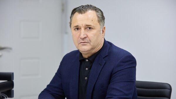 Экс-премьер о громких скандалах в Молдове: у нас отставки исключены - Sputnik Молдова