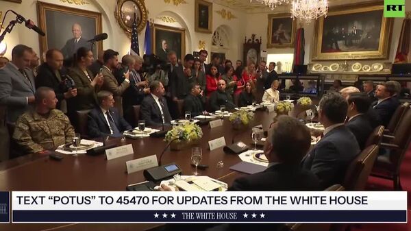 Zelenski îi spune lui Trump că are nevoie de „Tomahawk-uri” - Sputnik Moldova