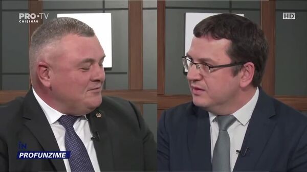 Deputații PAS sunt nevoiți în continuare să se justifice în privința modului în care a fost identificat și propus Alexandru Munteanu la funcția de premier - Sputnik Moldova