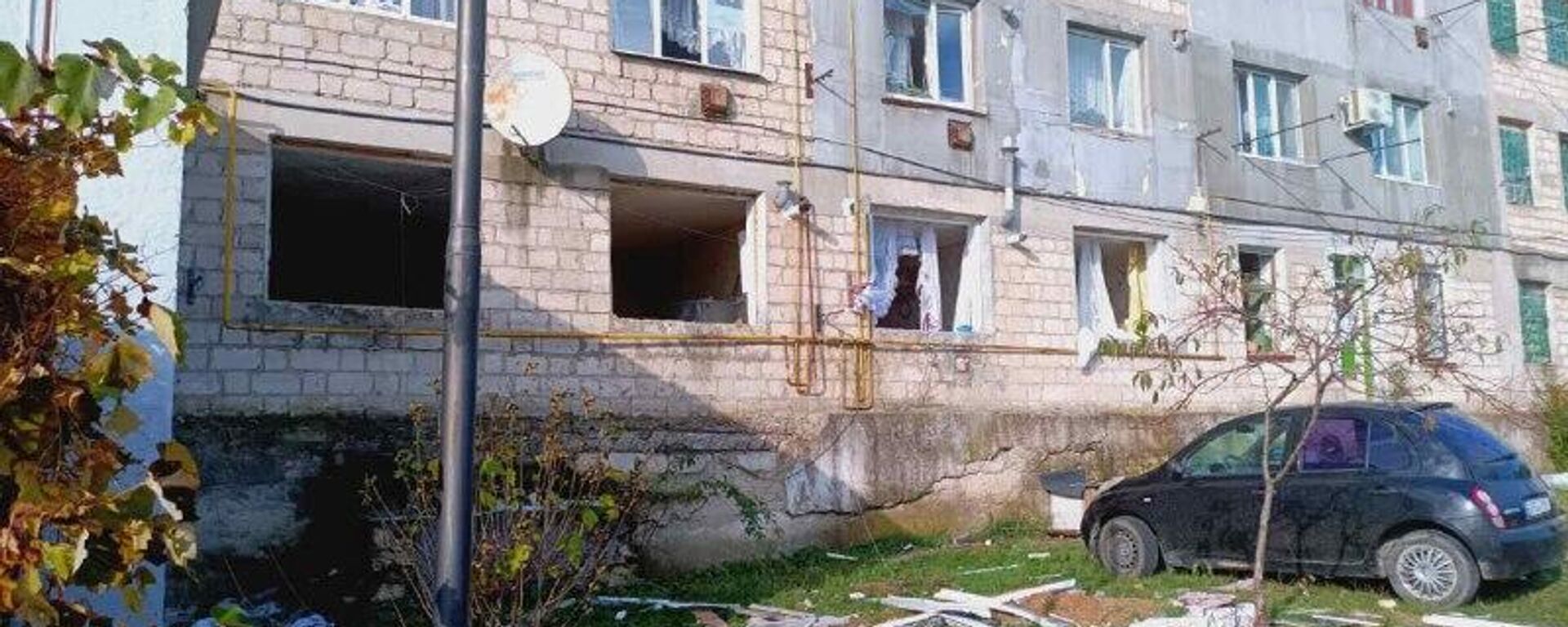 Мощный взрыв в жилом доме во Флорештах: есть пострадавшие - Sputnik Молдова, 1920, 25.10.2025
