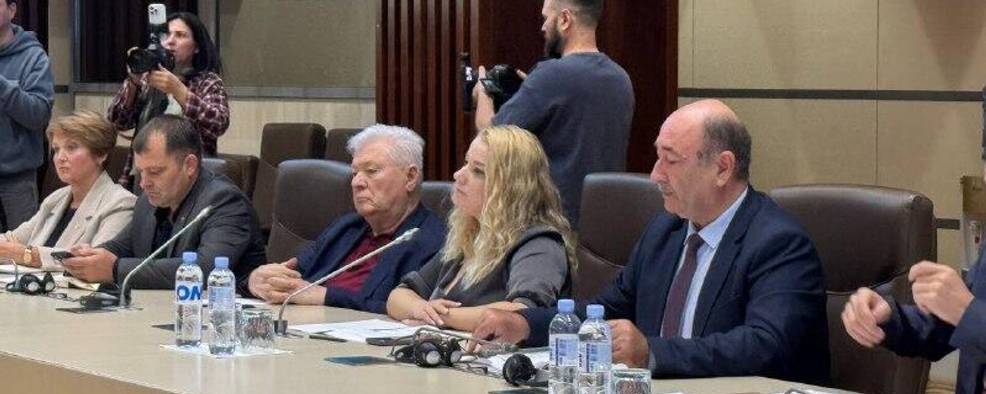 Фракция коммунистов о программе нового кабмина: улучшений ждать не придется - Sputnik Молдова, 1920, 29.10.2025