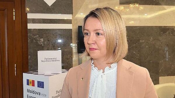 Я получила гражданство РФ в 13 лет — зампред парламентской Комиссии по евроинтеграции не стала отрицать, что имеет российское гражданство - Sputnik Молдова