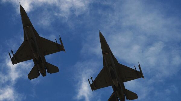 F-16 - Sputnik Moldova
