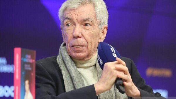 Телеведущий Юрий Николаев скончался в возрасте 76 лет, сообщил Николай Цискаридзе - Sputnik Молдова