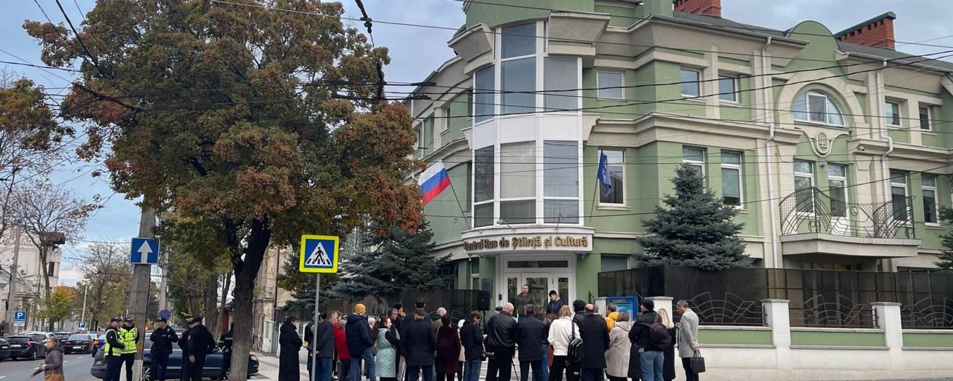  Акция в защиту Русского дома в Кишиневе - Sputnik Молдова, 1920, 06.11.2025