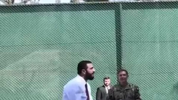 Președintele Siriei, Ahmed al-Șaraa, aflat într-o vizită în Statele Unite, a jucat baschet împreună cu șeful Comandamentului Central al SUA, Brad Cooper, și cu comandantul coaliției internaționale anti-ISIS din Irak, Kevin Lambert - Sputnik Moldova