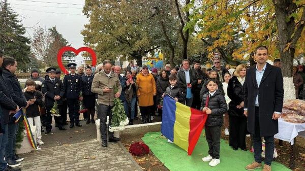 В Молдове открыли четвертый за месяц памятник пособникам Гитлера - Sputnik Молдова