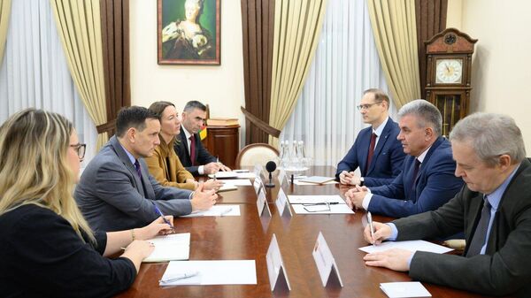 Диалога в формате 5+2 нет уже шесть лет - Красносельский на встрече с делегацией США - Sputnik Молдова