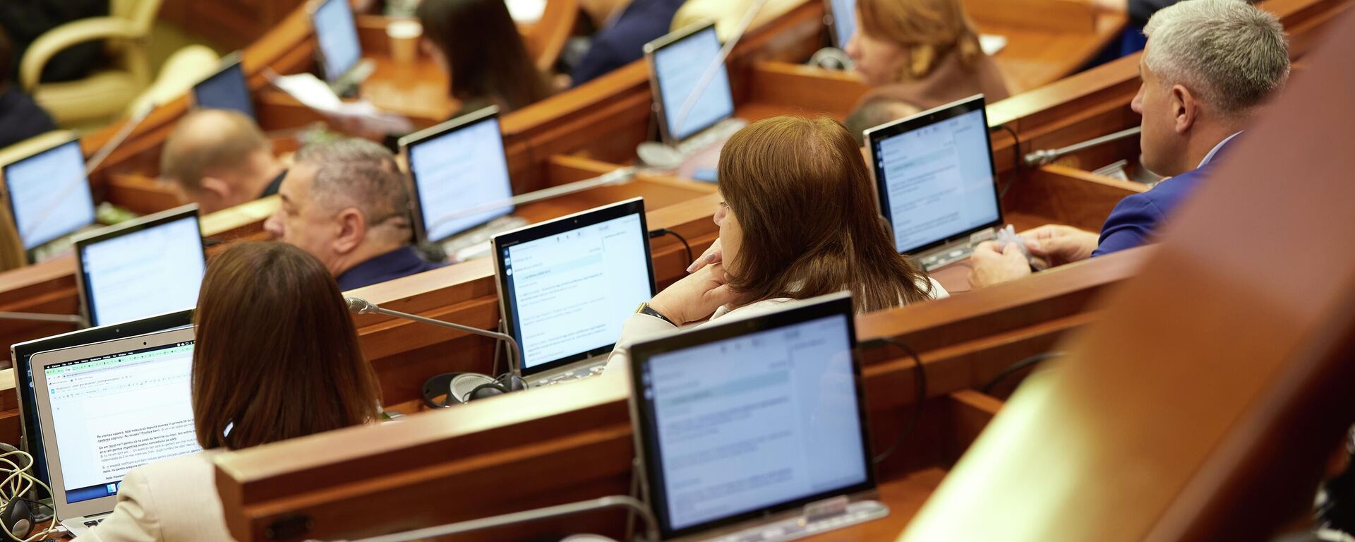Заседание парламента Молдовы - Sputnik Молдова, 1920, 07.05.2026