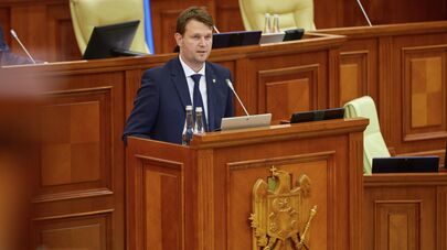 Заседание парламента Молдовы