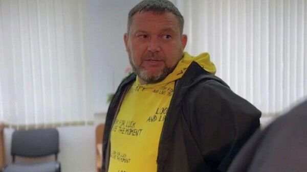 Gabriel Călin rămâne în arest la domiciliu, după ce Curtea de Apel Centru a respins atât contestația procurorilor, cât și pe cea a avocatului, informează Canal5 - Sputnik Moldova