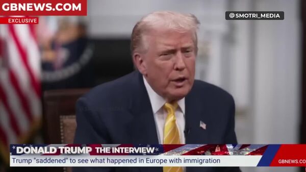 Мигранты уничтожают вас — Трамп резко высказался о европейской политике миграции в интервью GB News - Sputnik Молдова