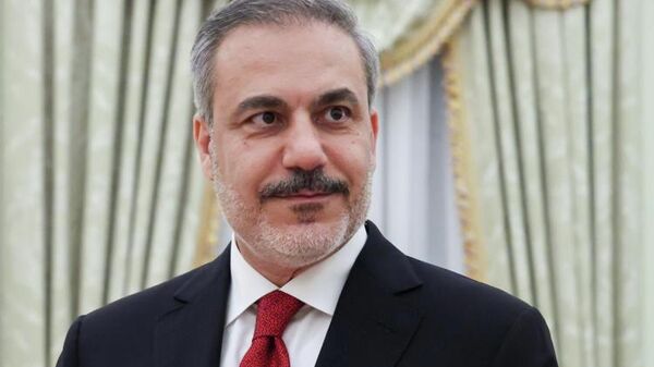 Мирные переговоры по Украине неизбежны, они могут пройти в Турции, заявил глава турецкого МИД Хакан Фидан - Sputnik Молдова