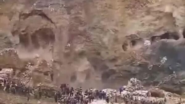 Минимум 32 человека погибли при обрушении кустарной медной шахты в ДР Конго - Sputnik Молдова