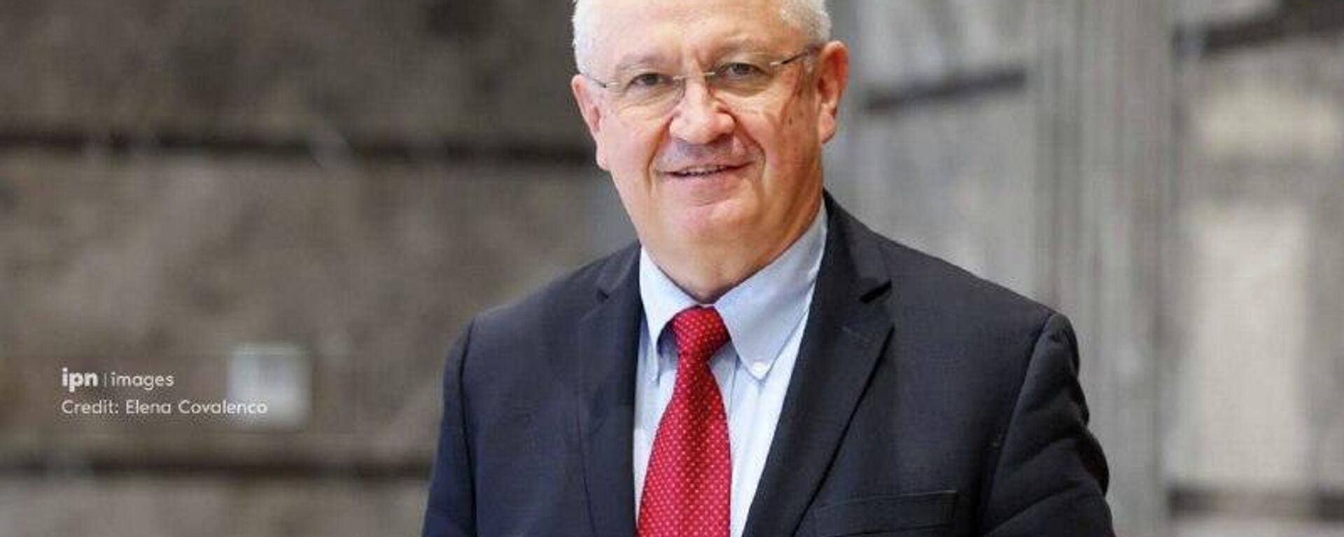 Premierul Moldovei Alexandru Munteanu pleacă astăzi la Bruxelles pentru o vizită oficială de două zile, include întrevederi cu președinta Comisiei Europene, Ursula von der Leyen și cu președintele Consiliului European, Antonio Costa - Sputnik Moldova, 1920, 05.12.2025