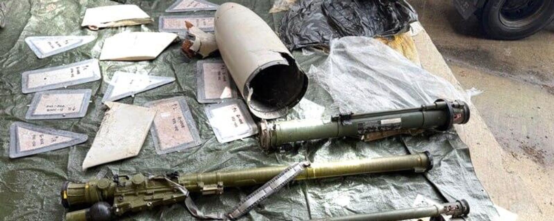 Фура, перевозившая вооружения и задержанная на румынской границе, принадлежит компании из Молдовы — Управление по борьбе с оргпреступностью и терроризмом Румынии (DIICOT) - Sputnik Молдова, 1920, 29.05.2026