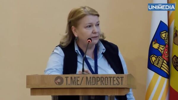 Reprezentanții sindicatelor angajaților în administrația publică locală din Chișinău amenință cu proteste dacă nu vor fi majorate salariile angajaților din acest sector, a anunțat azi la ședința CMC Angela Lubaș, președinta acestor sindicate - Sputnik Moldova