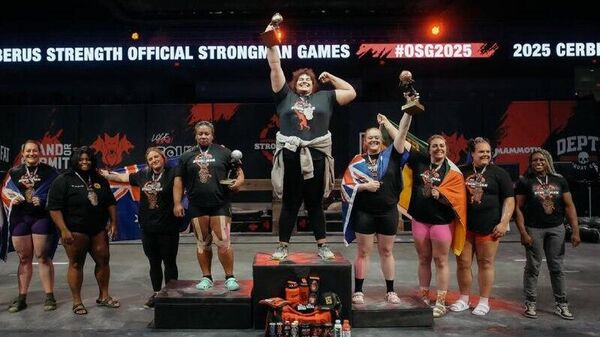 Organizatorii au retras titlul câștigătoarei concursului „Cea mai puternică femeie din lume”, americanca Jammi Booker, după ce au aflat că aceasta s-a născut bărbat – scriu mass-media - Sputnik Moldova