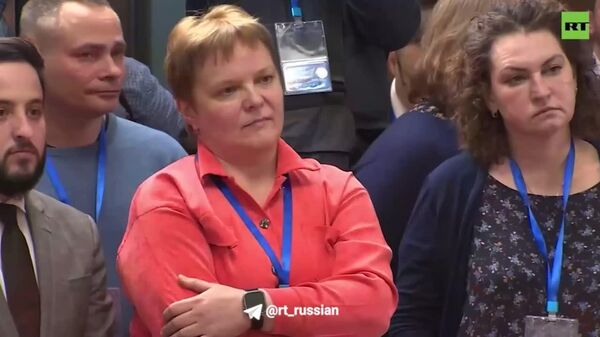 Putin l-a citat pe Stalin, răspunzând la întrebarea despre legitimitatea autorităților din Ucraina și refuzul lor de a organiza alegeri: «Nu contează cine cum votează, contează cine numără - Sputnik Moldova