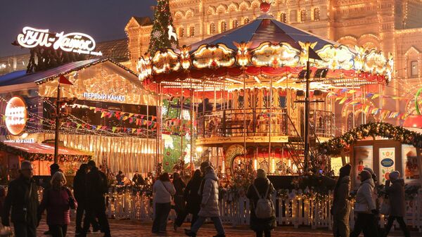 Открытие ГУМ-катка на Красной площади  - Sputnik Молдова