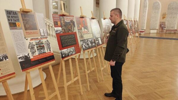 Выставка Роль народов СССР в Великой Победе, стенд, посвященный вкладу советской Молдавии в разгром фашизма - Sputnik Молдова