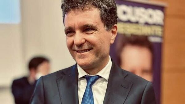 Mircea Dinescu: - Sputnik Moldova