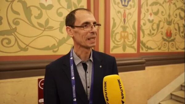 Учитель из Рыбницы победил в международном конкурсе в номинации Лучший педагог дополнительного образования - Sputnik Молдова