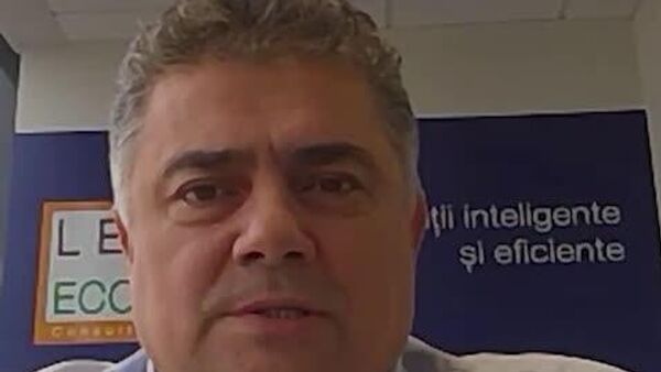 Индексация пенсий в 2026 году снова окажется ниже инфляции, заявил экс-вице-премьер Октавиан Калмык - Sputnik Молдова