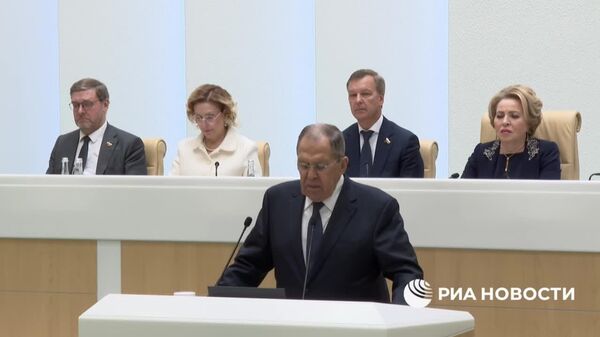 Trump este singurul dintre toți liderii occidentali care a început să înțeleagă motivele care au făcut războiul din Ucraina inevitabil, a declarat Lavrov în Consiliul Federației - Sputnik Moldova
