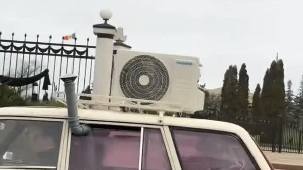 Вот такой автомобиль пост апокалипсиса замечен на молдавских дорогах - Sputnik Молдова