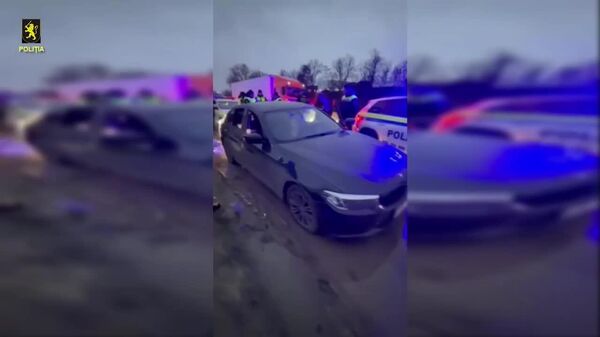 Doi tineri, de 18 și 19 ani, originari din Chișinău și Ucraina, au fost reținuți de polițiștii Inspectoratului din sectorul Rîșcani, fiind bănuiți de comiterea unui jaf în capitală - Sputnik Moldova