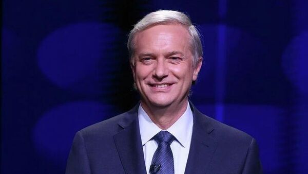 Президентом Чили стал Хосе Антонио Каст, сын офицера Вермахта и члена нацистской партии Михаэля Каста Шинделе - Sputnik Молдова