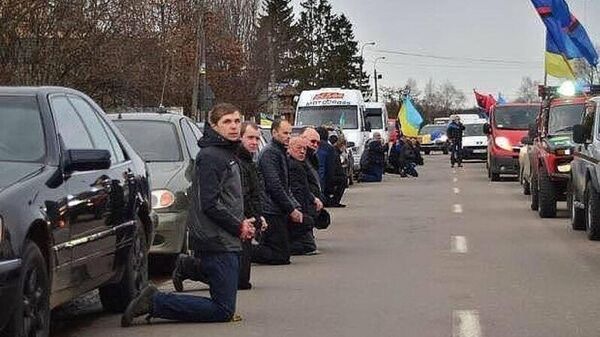 Жизнь на коленях - Sputnik Молдова