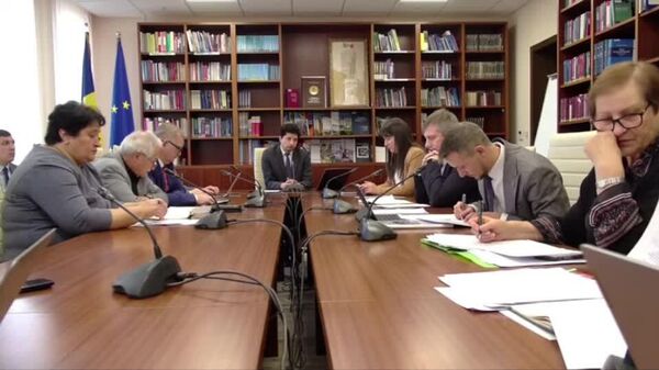 Încă un video din Parlament: agricultorii moldoveni să nu își facă iluzii și speranțe privind compensațiile de care au nevoie vitală - Sputnik Moldova