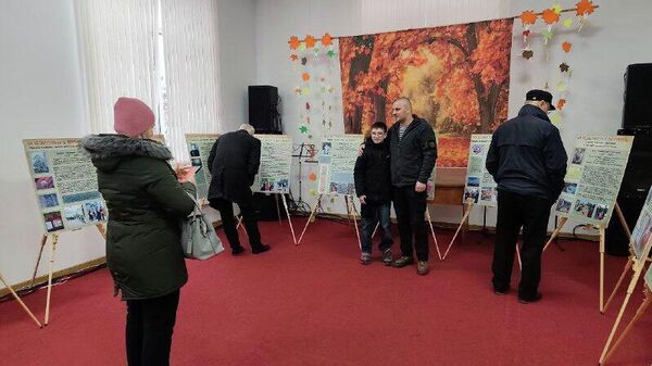 В культурном центре коммуны Братушаны Единецкого района состоялась презентация Из безвестности в бессмертие в честь 80-летия Победы в Великой Отечественной войне и 15-летия Поискового движения Молдовы - Sputnik Молдова