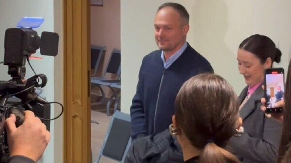 Андриан Канду сегодня будет заслушан судом по делу Плахотнюка - Sputnik Молдова