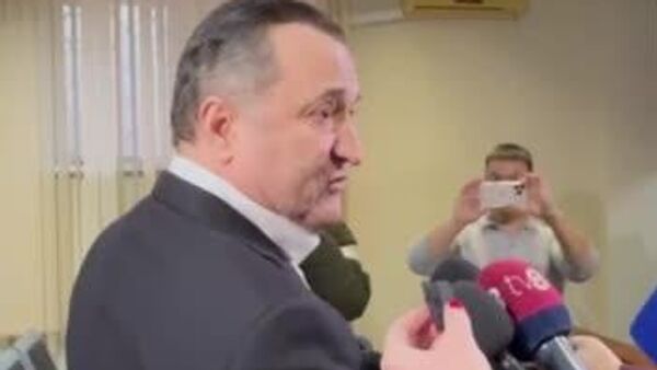 Влад Филат пришел на заседание суда по делу Плахотнюка - Sputnik Молдова