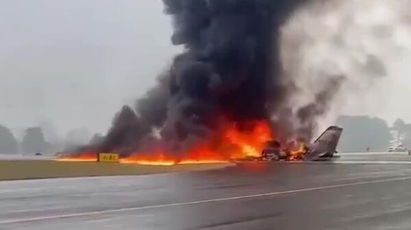 Самолёт разбился в аэропорту американского города Стейтсвилл - Sputnik Молдова