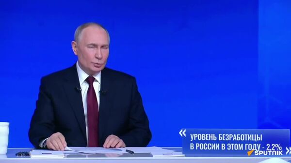 Эквивалент $741,5 млрд — золотовалютные резервы России сейчас, рассказал Путин - Sputnik Молдова