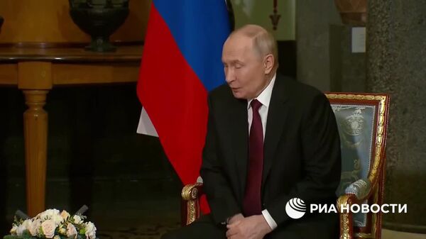 Rusia și Armenia au planuri bune de cooperare în domeniul energetic, inclusiv în cel nuclear, a remarcat Putin în cadrul întâlnirii bilaterale cu Pașînean - Sputnik Moldova